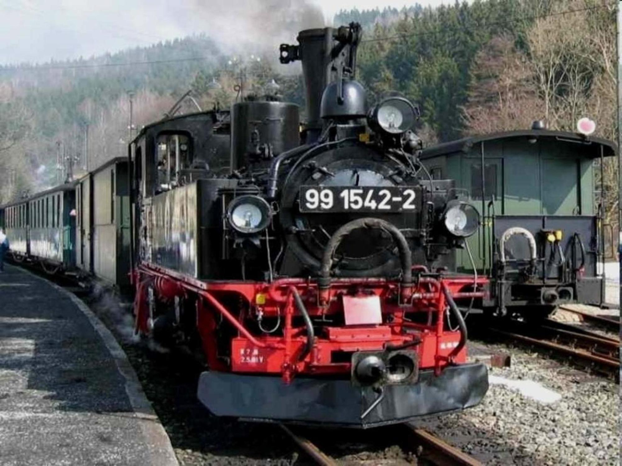 Ferienhaus Karin Cranzahl Luaran gambar