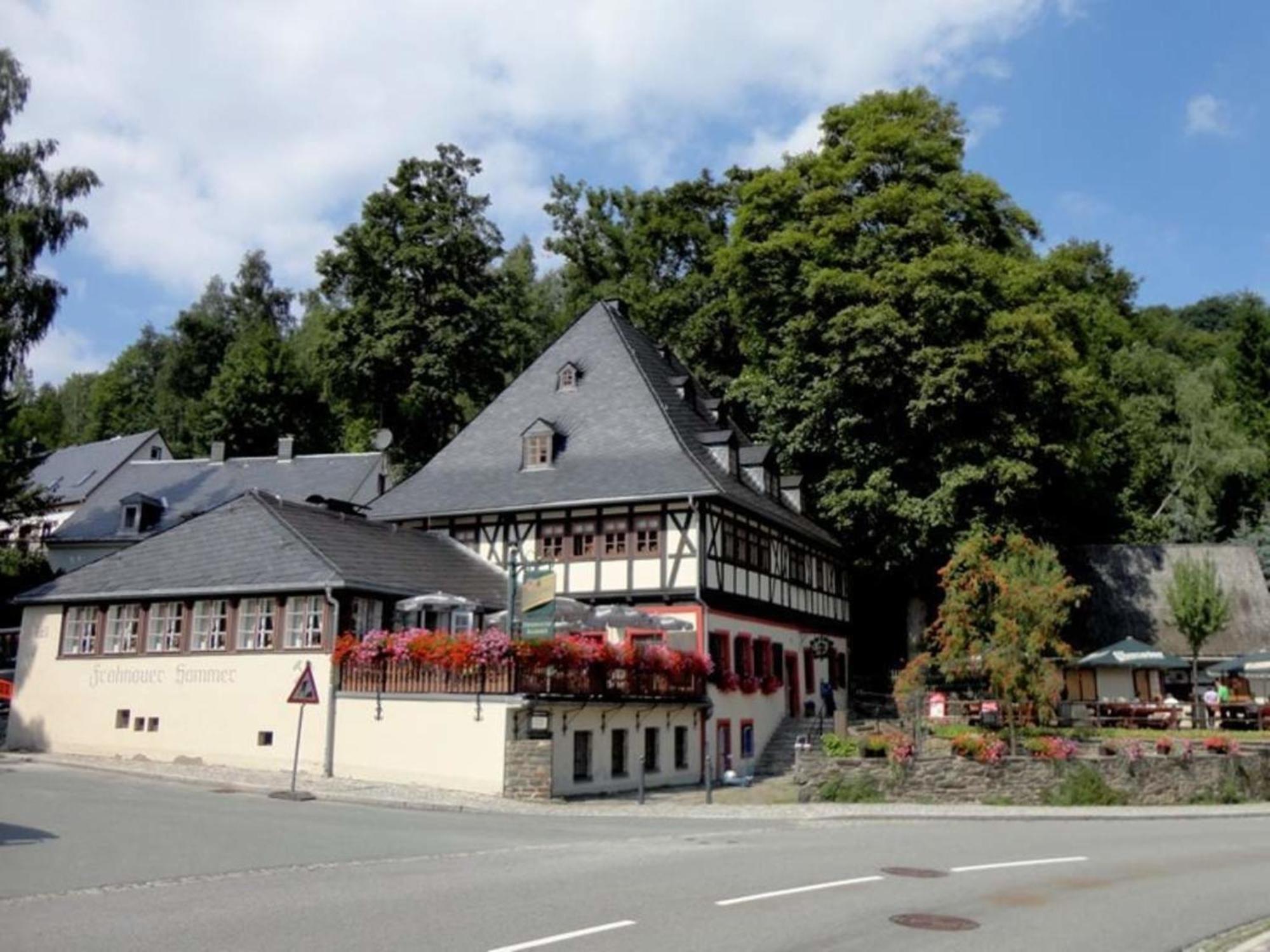 Ferienhaus Karin Cranzahl Luaran gambar